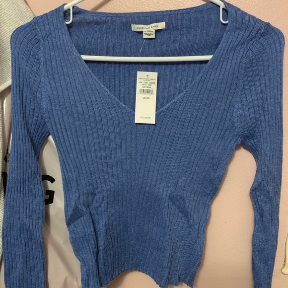 American Eagle CROPPED V-NECK PULLOVER SWEATER - Picture 4 of 7
